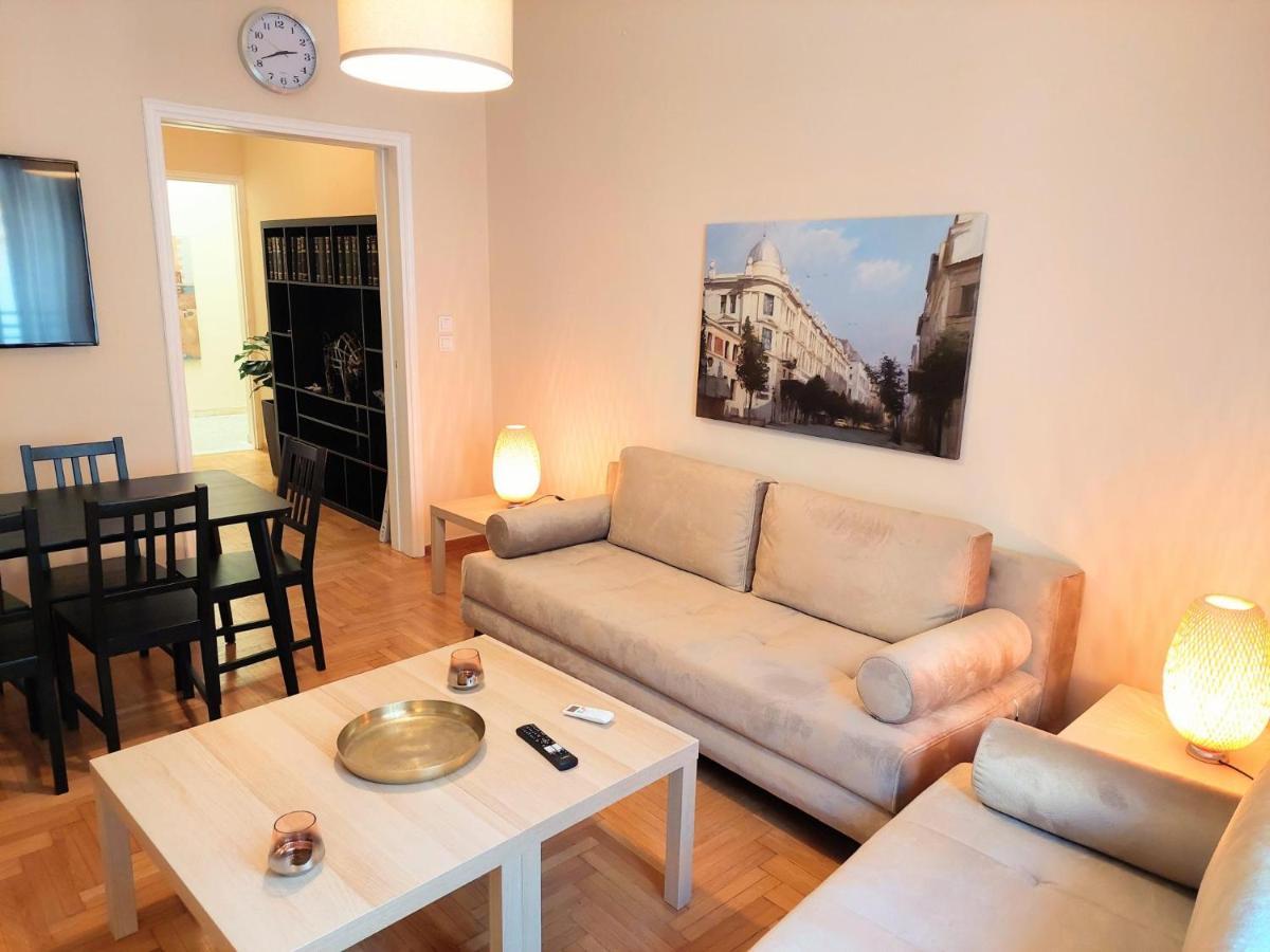 Grand Apartment In Parliament Square Atina Dış mekan fotoğraf